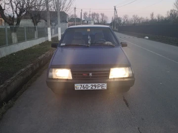 Авто ВАЗ 2109 1999 № 8518125