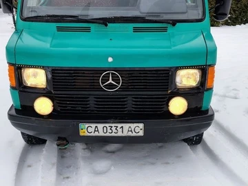 Авто Mercedes Mb 1993 № 8518212