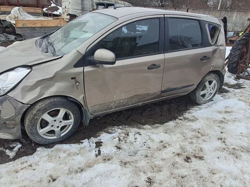 Авто Nissan Note 2007 № 8518221