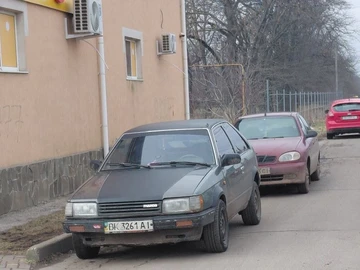 Авто Mazda 323 1987 № 8518243