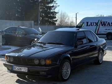 Авто BMW 7 Серия 1989 № 8518326