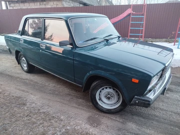 Авто ВАЗ 2107 2004 № 8518448