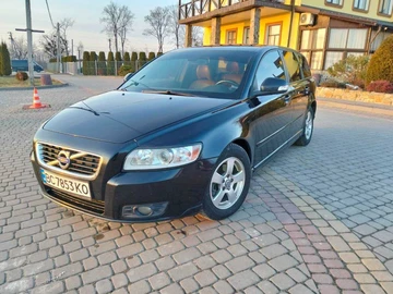 Авто Volvo V50 2011 № 8518702