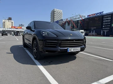 Авто Porsche Cayenne 2018 № 8518783