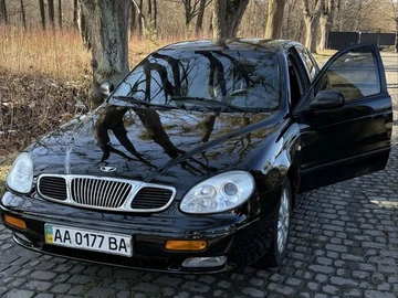 Авто Daewoo Leganza 2001 № 8518786