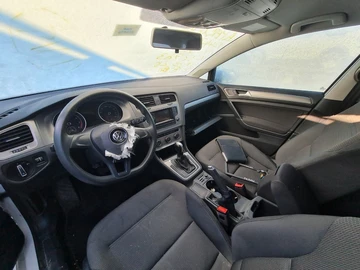 Авто Volkswagen Golf 2017 № 8519000