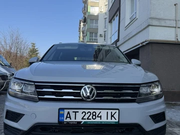 Авто Volkswagen Tiguan 2018 № 8519023
