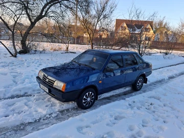 Авто ВАЗ 21099 2004 № 8519117