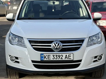 Авто Volkswagen Tiguan 2010 № 8519218