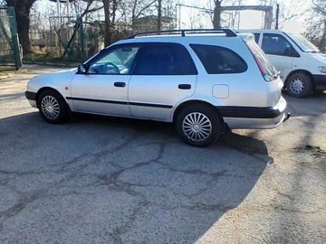 Авто Toyota Corolla 1997 № 8519223