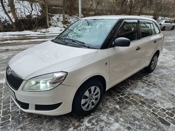Авто Skoda Fabia 2012 № 8519235