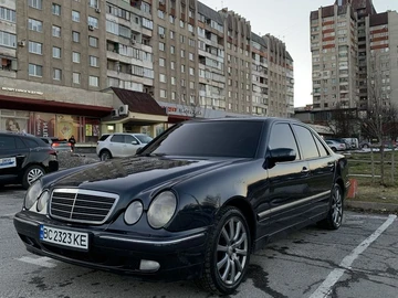 Авто Mercedes E Серия 2000 № 8519333