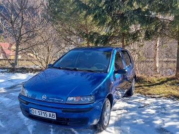 Авто Fiat Punto 2000 № 8519389