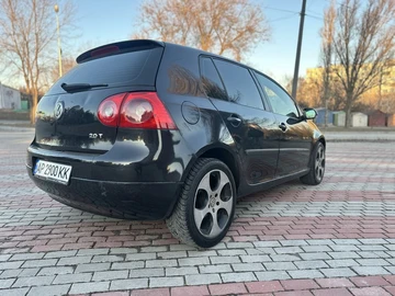 Авто Volkswagen Golf 2003 № 8519443
