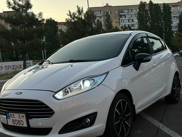 Авто Ford Fiesta 2015 № 8519468
