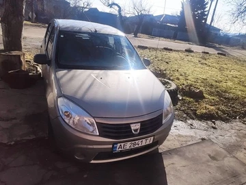 Авто Dacia Sandero 2010 № 8519527