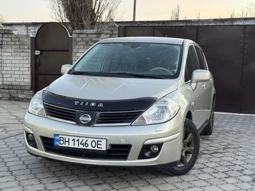 Авто Nissan Tiida 2008 № 8519529