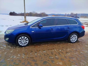 Авто Opel Astra 2012 № 8519827