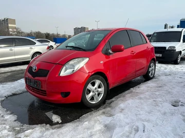 Авто Toyota Yaris 2008 № 8519828