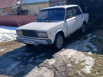 Авто ВАЗ 2107 1995 № 8519851