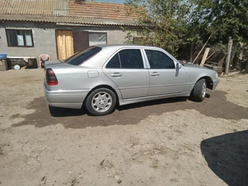 Авто Mercedes 250 1994 № 8519876