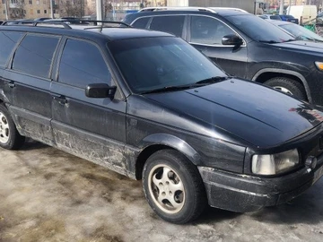 Авто Volkswagen Passat Hatchback 1991 № 8519885