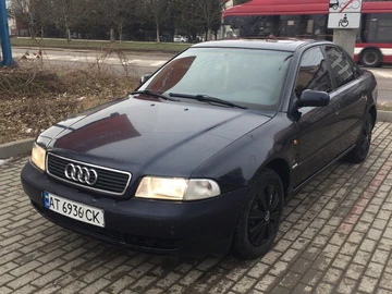 Авто Audi A4 1996 № 8519925
