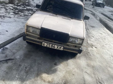 Авто ВАЗ 2105 1982 № 8519952