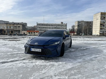 Авто Toyota Camry 2024 № 8519954