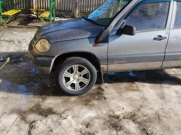Авто Chevrolet Chevette 2004 № 8520020