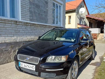 Авто Volvo V50 2004 № 8520100
