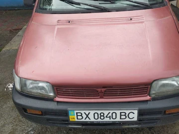 Авто Mitsubishi Space Wagon 1994 № 8520124