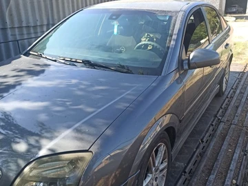Авто Opel Vectra 2002 № 8520131