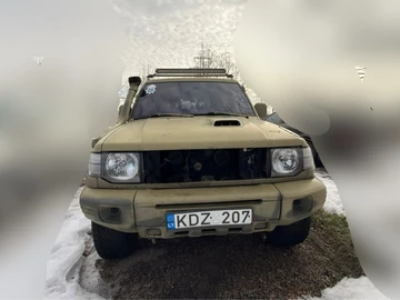 Авто Mitsubishi Pajero 1999 № 8520134