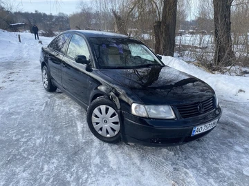 Авто Volkswagen Passat Sedan 1999 № 8520239