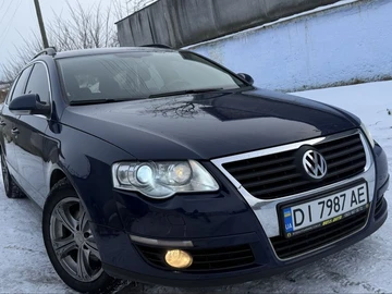 Авто Volkswagen Passat Variant 2005 № 8520244