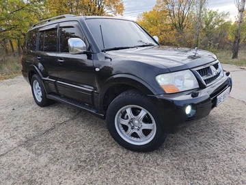 Авто Mitsubishi Pajero 2005 № 8520283