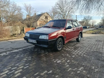 Авто ВАЗ 2109 1990 № 8520393