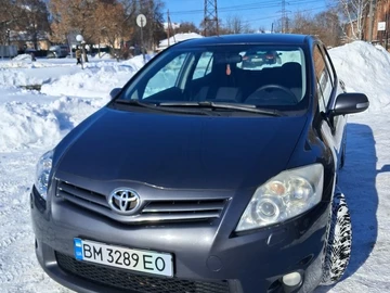 Авто Toyota Auris 2010 № 8520478