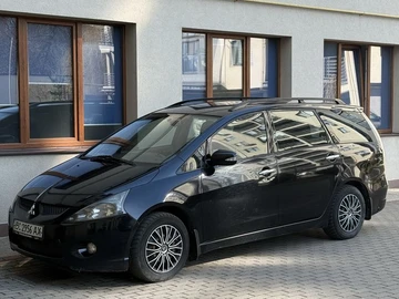 Авто Mitsubishi Grandis 2006 № 8520591