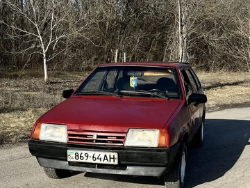 Авто ВАЗ 2109 1995 № 8520613