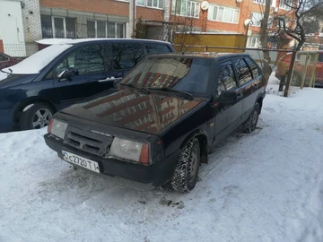 Авто ВАЗ 2109 1989 № 8520716