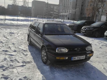 Авто Volkswagen Golf 1994 № 8520725