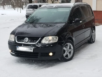 Авто Volkswagen Touran 2004 № 8520791