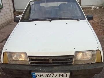 Авто ВАЗ 2109 1993 № 8520807