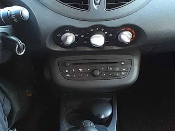 Авто Renault Twingo 2010 № 8520912