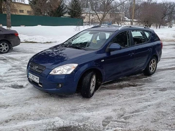 Авто KIA Cee X27 D 2008 № 8521033