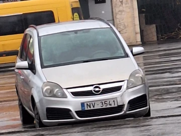Авто Opel Zafira 2005 № 8521068