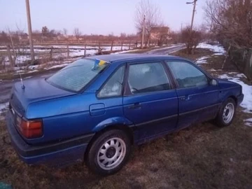 Авто Volkswagen Passat Sedan 1989 № 8521072