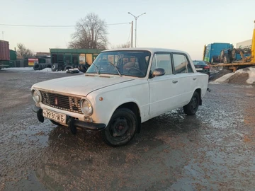Авто ВАЗ 2101 1980 № 8521082